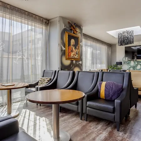 Do Cerro Hotel 4*