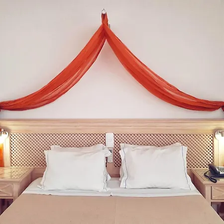 Do Cerro Hotel 4*