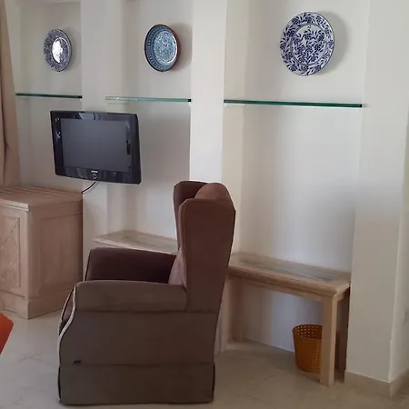 Do Cerro Hotel 4*